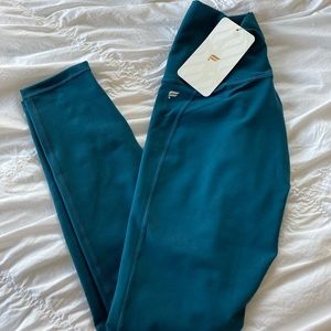 Fabletics Define Ultra High-Waisted 7/8 Legging Midnight Wave NEW WITH TAGS